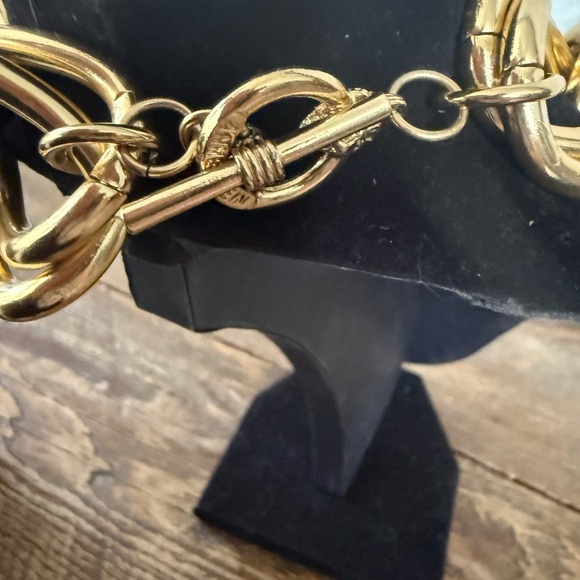 Anne Klein Vintage Gold-Tone Sculptural Link Statement Necklace - Picture 5 of 6